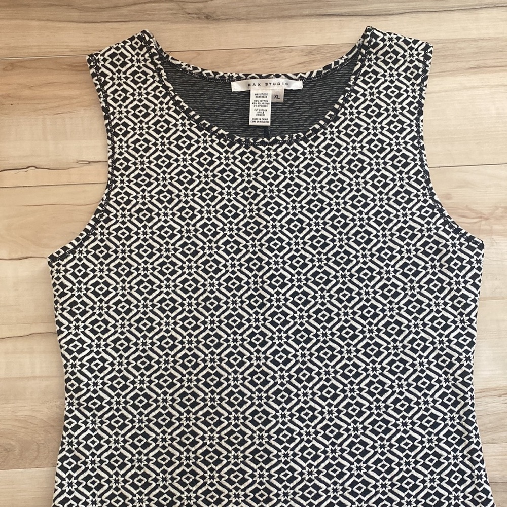 Max Studio Womens L/Xl Sleeves Bodycon Black and White Tank Dress. - Picture 2 of 10